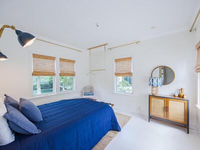 717 Forest Hill Boulevard, West Palm Beach, FL 33405