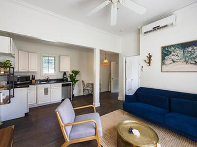 717 Forest Hill Boulevard, West Palm Beach, FL 33405