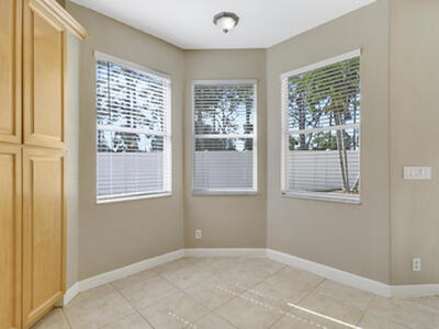 6325 Spring Lake Terrace, Fort Pierce, FL 34951