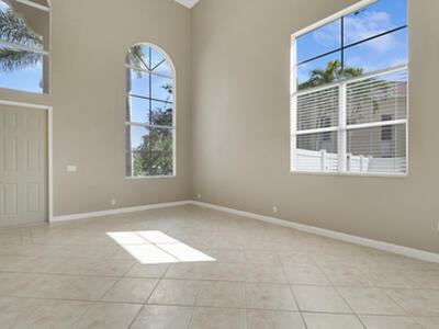 6325 Spring Lake Terrace, Fort Pierce, FL 34951