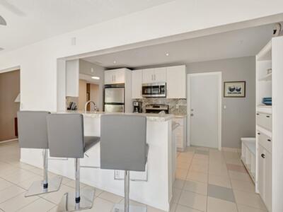 14352 Amapola Drive, Delray Beach, FL 33484