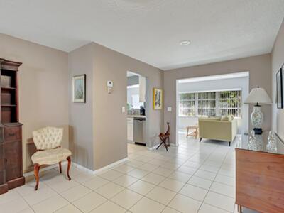 14352 Amapola Drive, Delray Beach, FL 33484