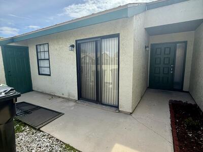 614 SW Jeanne Street, Port Saint Lucie, FL 34953