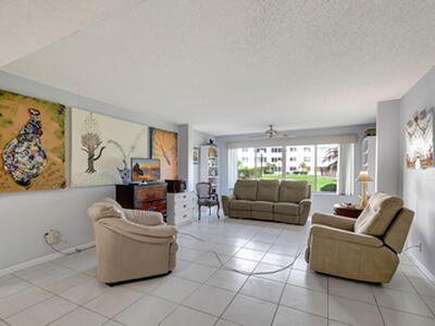 6768 10th Avenue, Lake Worth, FL 33467