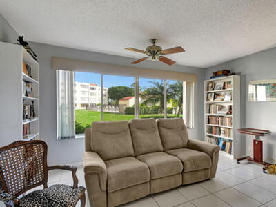 6768 10th Avenue, Lake Worth, FL 33467