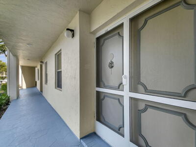 6768 10th Avenue, Lake Worth, FL 33467