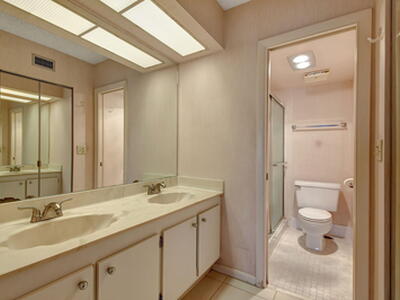 6768 10th Avenue, Lake Worth, FL 33467