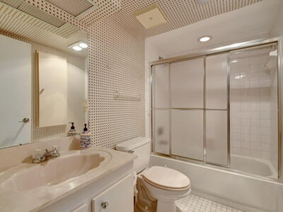 6768 10th Avenue, Lake Worth, FL 33467