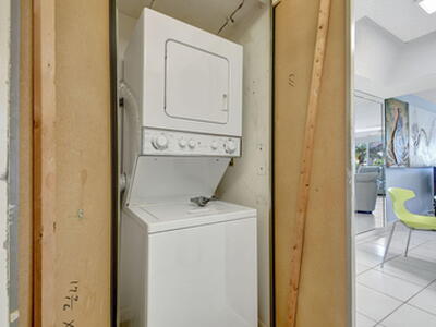 6768 10th Avenue, Lake Worth, FL 33467