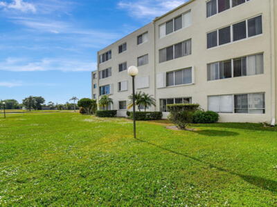 6768 10th Avenue, Lake Worth, FL 33467