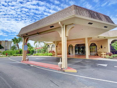 6768 10th Avenue, Lake Worth, FL 33467