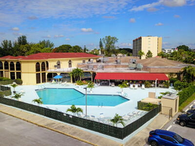 6768 10th Avenue, Lake Worth, FL 33467