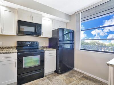 3636 Whitehall Drive, West Palm Beach, FL 33401