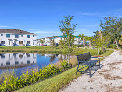 7582 SW Linus Lane, Stuart, FL 34997