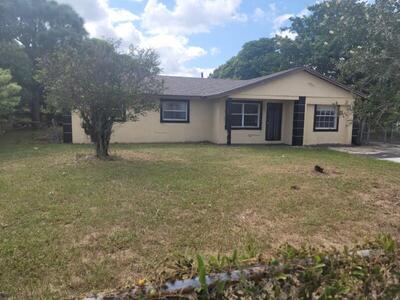 3105 Langston Drive, Fort Pierce, FL 34946