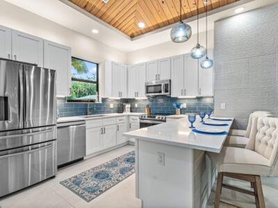 12466 Quercus Lane, Wellington, FL 33414