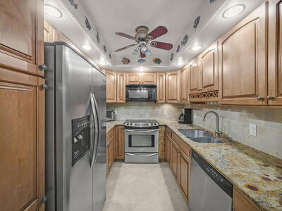 125 Ocean Avenue, Palm Beach Shores, FL 33404