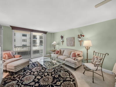 125 Ocean Avenue, Palm Beach Shores, FL 33404