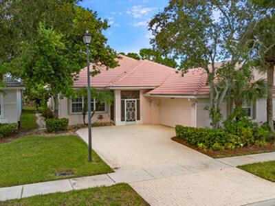 9150 Bay Harbour Circle, West Palm Beach, FL 33411