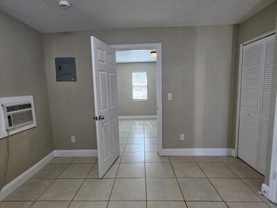 752 Dr Martin Luther King Jr Boulevard, Riviera Beach, FL 33404