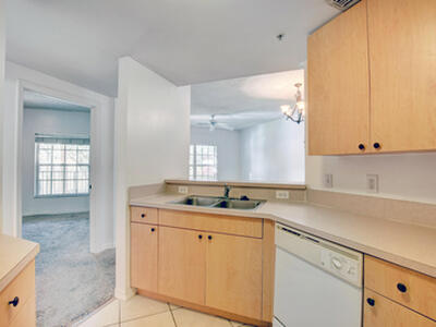 5024 Lantana Road, Lake Worth, FL 33463