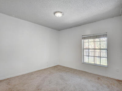 5024 Lantana Road, Lake Worth, FL 33463