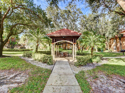 5024 Lantana Road, Lake Worth, FL 33463