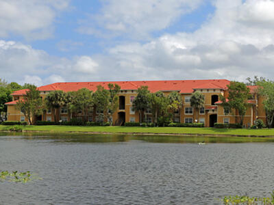 5024 Lantana Road, Lake Worth, FL 33463