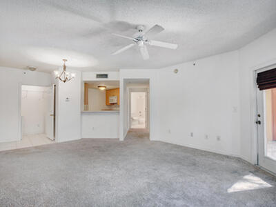 5024 Lantana Road, Lake Worth, FL 33463