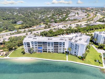 1542 Jupiter Cove Drive, Jupiter, FL 33469