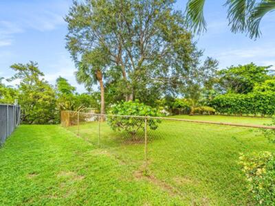 751 Hummingbird Way, North Palm Beach, FL 33408