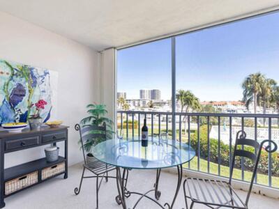 907 Marina Drive, North Palm Beach, FL 33408