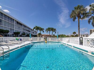 907 Marina Drive, North Palm Beach, FL 33408