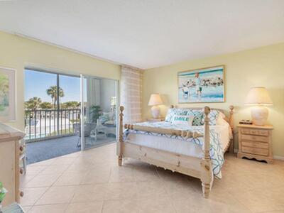 907 Marina Drive, North Palm Beach, FL 33408