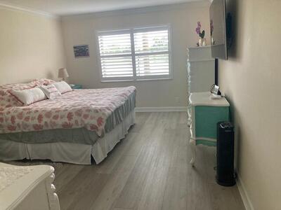 16913 Waterbend Drive, Jupiter, FL 33477