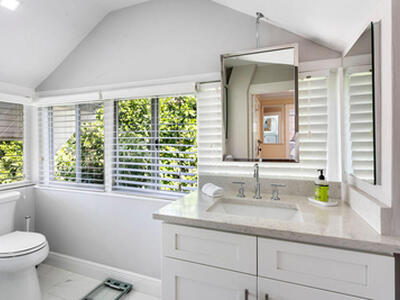 141 Australian Avenue, Palm Beach, FL 33480