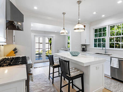 141 Australian Avenue, Palm Beach, FL 33480