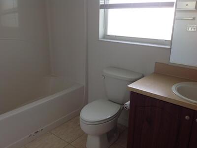 421 SW Duval Avenue, Port Saint Lucie, FL 34983