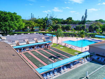 702 Lori Drive, Palm Springs, FL 33461