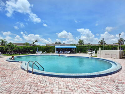 702 Lori Drive, Palm Springs, FL 33461