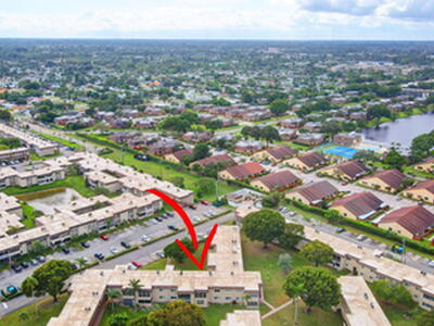 702 Lori Drive, Palm Springs, FL 33461