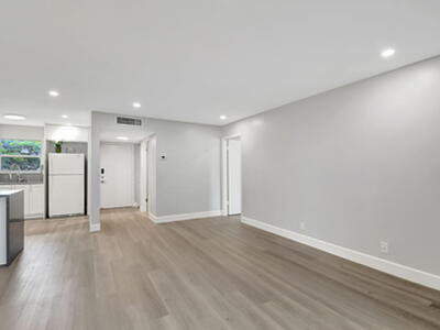 702 Lori Drive, Palm Springs, FL 33461