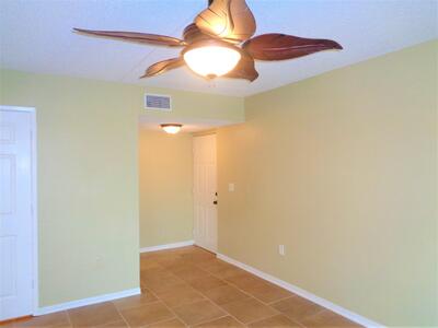 1650 N 42nd Circle, Vero Beach, FL 32967