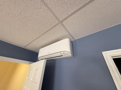 2755 Vista Parkway, West Palm Beach, FL 33411