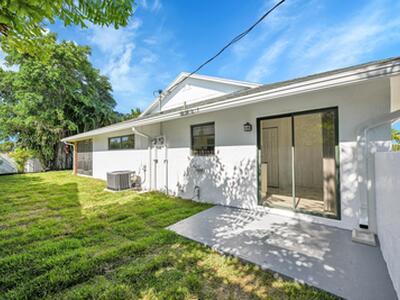 498 NE 42nd Street, Boca Raton, FL 33431
