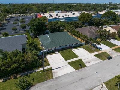 498 NE 42nd Street, Boca Raton, FL 33431