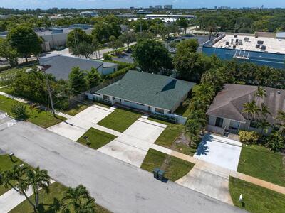 498 NE 42nd Street, Boca Raton, FL 33431