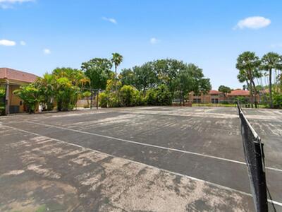 4871 Via Palm Lakes, West Palm Beach, FL 33417