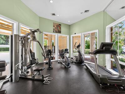 4871 Via Palm Lakes, West Palm Beach, FL 33417