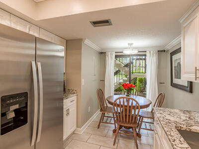 13329 Polo Club Road, Wellington, FL 33414